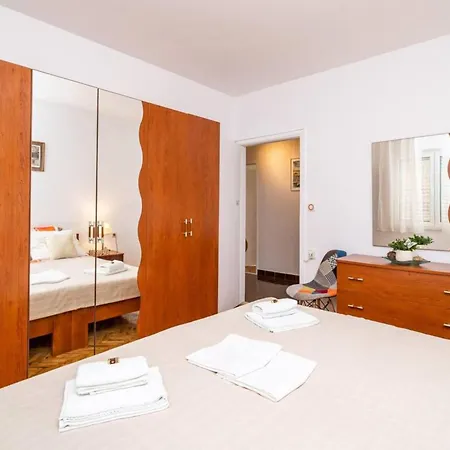 Apartment Nature View Cibaca